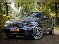 BMW X5 - xDrive30d M Sport Vierwielbesturing Crafted Clarity Harman Kardon Panorama Trekhaak