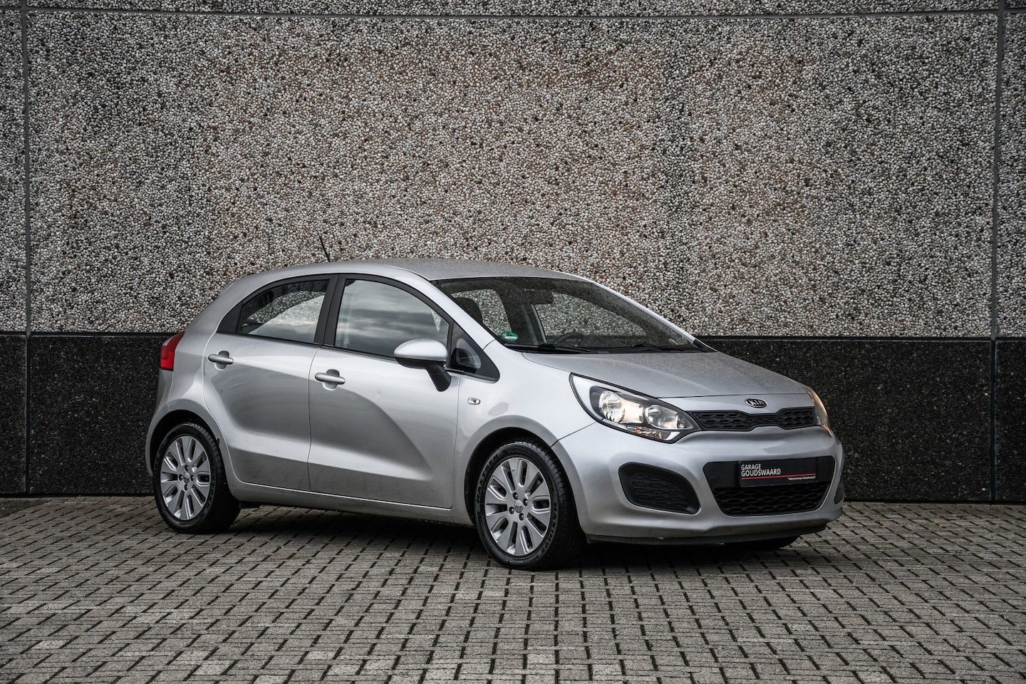 Kia Rio - 1.4 CVVT Comfort Pack 1.4 CVVT Comfort Pack - AutoWereld.nl