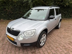 Skoda Yeti - 1.2 TSI Active Plus Airco/Nieuwe apk