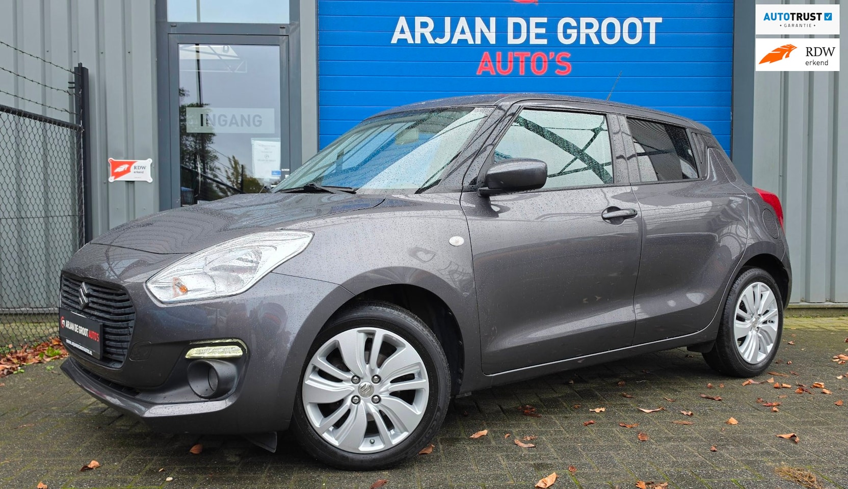 Suzuki Swift - 1.2 90PK 4 Cilinder Airco Navi Carplay Camera Goed onderhouden - AutoWereld.nl