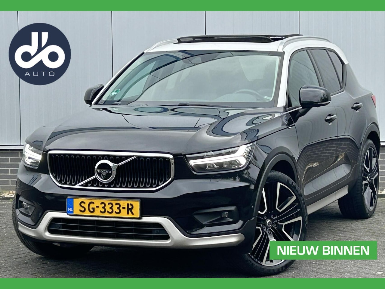 Volvo XC40 - 2.0 D4 AUTOMAAT 191pk AWD Intro Edition TREKHAAK (2100KG) I PANO DAK I HARMAN/KARDON - AutoWereld.nl