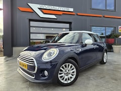 MINI 5-Deurs - 1.5 Cooper Chili Business