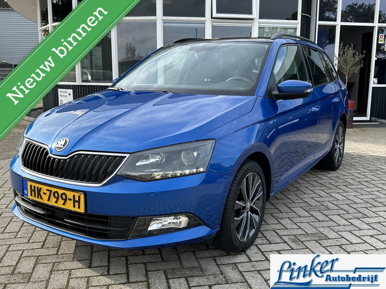 Skoda Fabia Combi - 1.2 TSI Edition - NL-AUTO|PANO|TREKH|CARPLAY - AutoWereld.nl