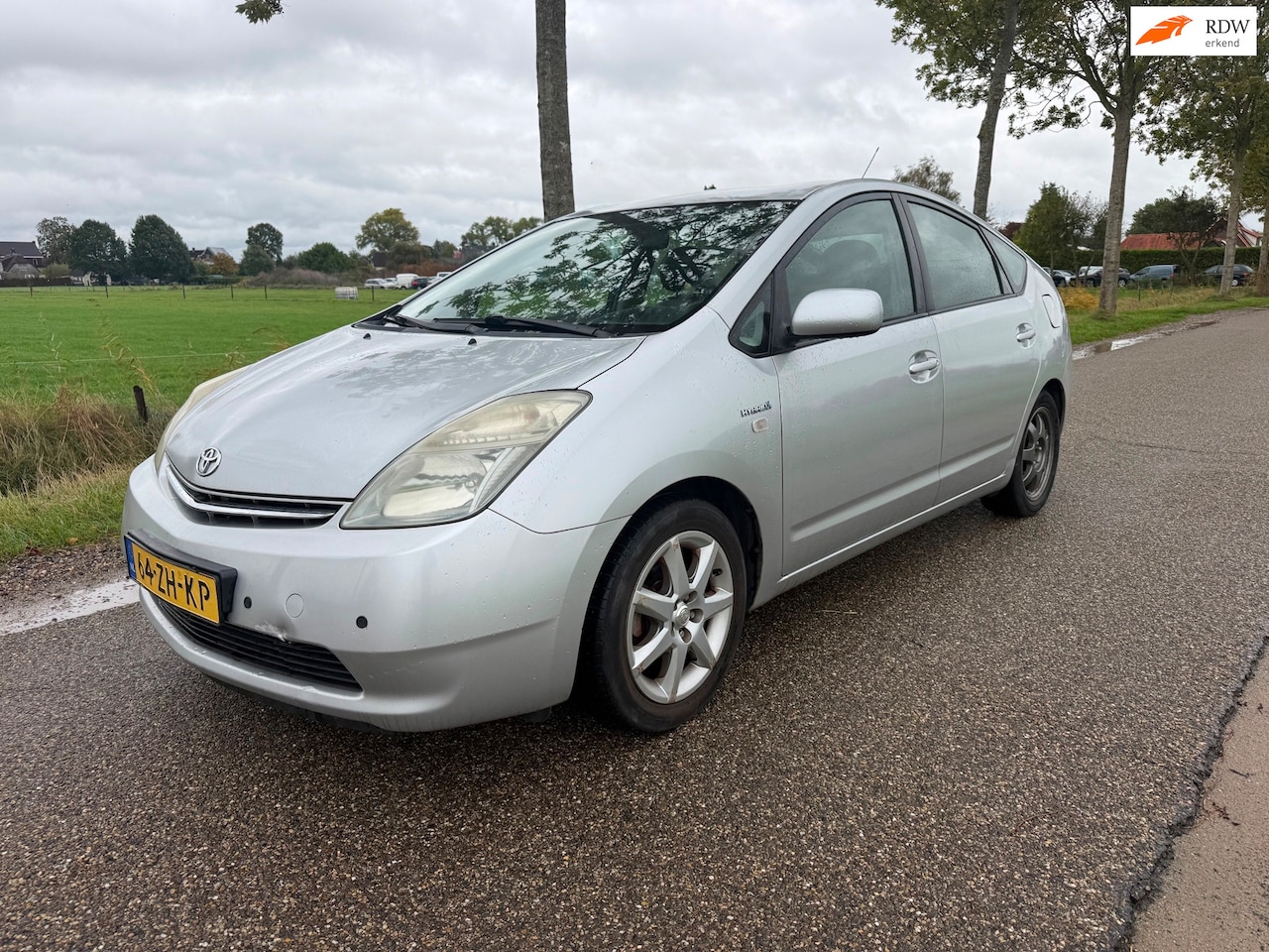 Toyota Prius - 1.5 VVT-i Comfort/Automaat/Cruise Export - AutoWereld.nl