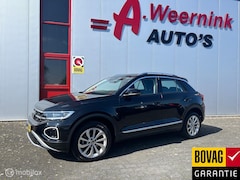 Volkswagen T-Roc - 1.5 TSI Life Business Alcantara Camera Massage stoelen