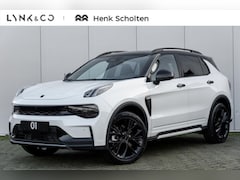 Lynk & Co 01 - 276PK More | 360 Graden Camera | Harman Kardon | Panoramadak | Elektrisch bedienbare voors