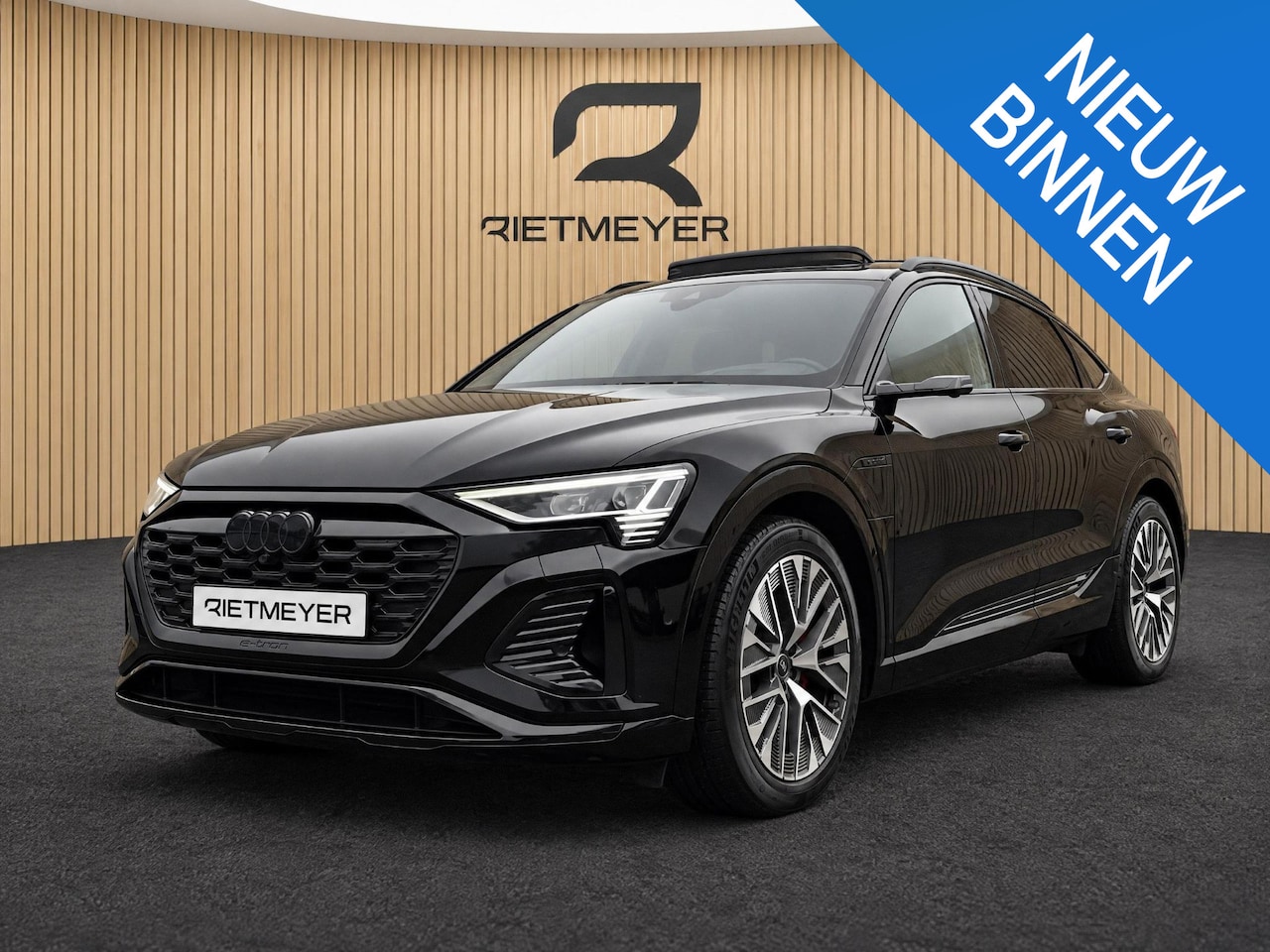 Audi Q8 e-tron - 55 quattro S Edition 115 kWh BTW |Pano |Head-up |Memory |Sfeerverlichting |360° - AutoWereld.nl