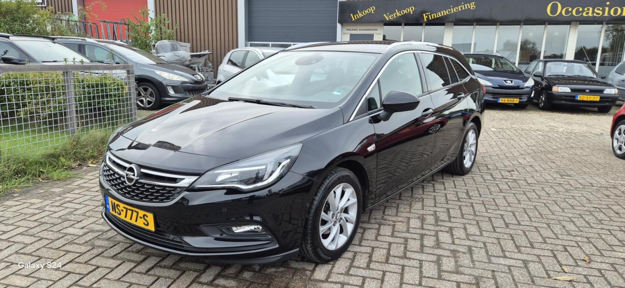 Opel Astra Sports Tourer - 1.4 Innovation - AutoWereld.nl