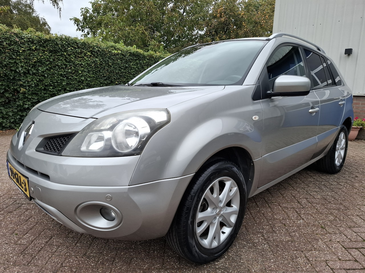 Renault Koleos - 2.5 Dynamique Pack CLIMAT/CRUISE/NAVI/PDC/TREKHAAK 171PK - AutoWereld.nl