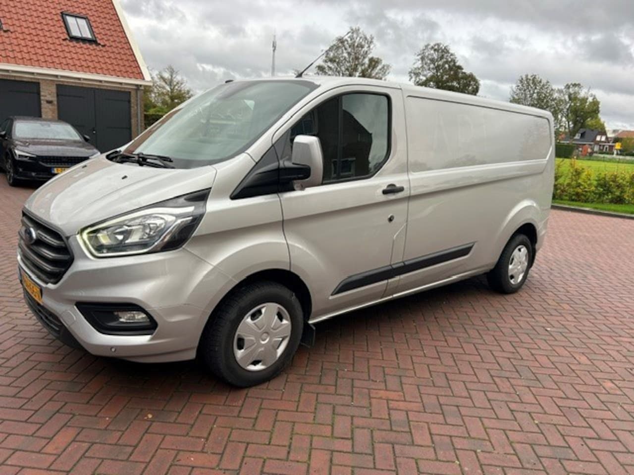 Ford Transit Custom - 300 2.0 TDCI L2H1 Trend let op tekst - AutoWereld.nl