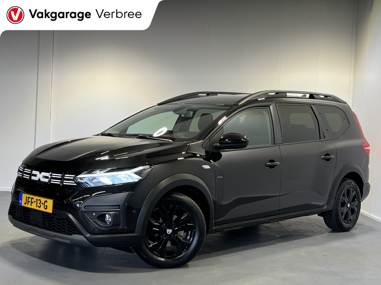 Dacia Jogger - 1.0 TCe 110 Extreme 7p. | Navigatie/Android/Apple Carplay | LM Velgen 16" | Voorstoelen Ve - AutoWereld.nl