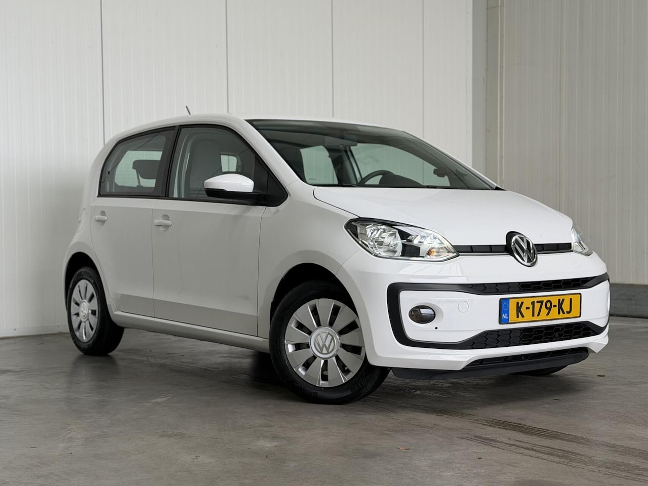 Volkswagen Up! - 1.0 BMT move up! Stoelverwarming! - AutoWereld.nl