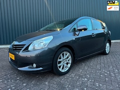 Toyota Verso - 1.8 VVT-i Dynamic Business AUTOMAAT + AIRCO + TREKHAAK