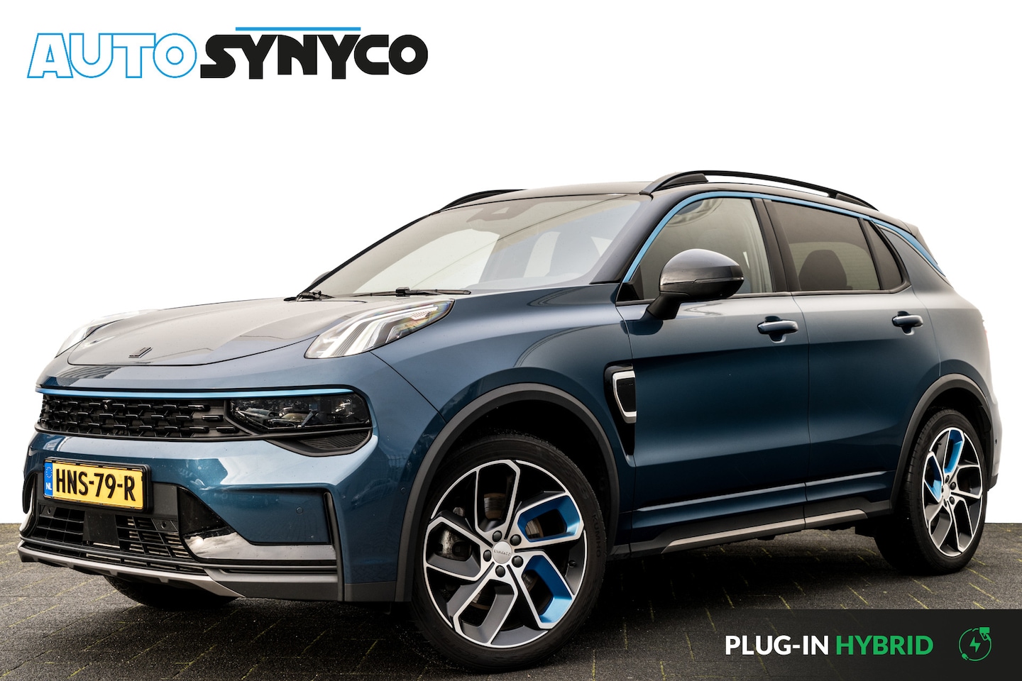Lynk & Co 01 - 1.5 Plug-in Hybrid 262 Pk | Stuurverwarming | Zwarte Hemel | 75 km Elektrisch Panoramadak - AutoWereld.nl