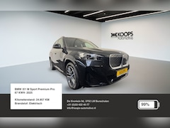 BMW iX1 - 20 eDrive M Sport Premium Pro SOH 99% | Drive asistence | Head up display | Shadow line