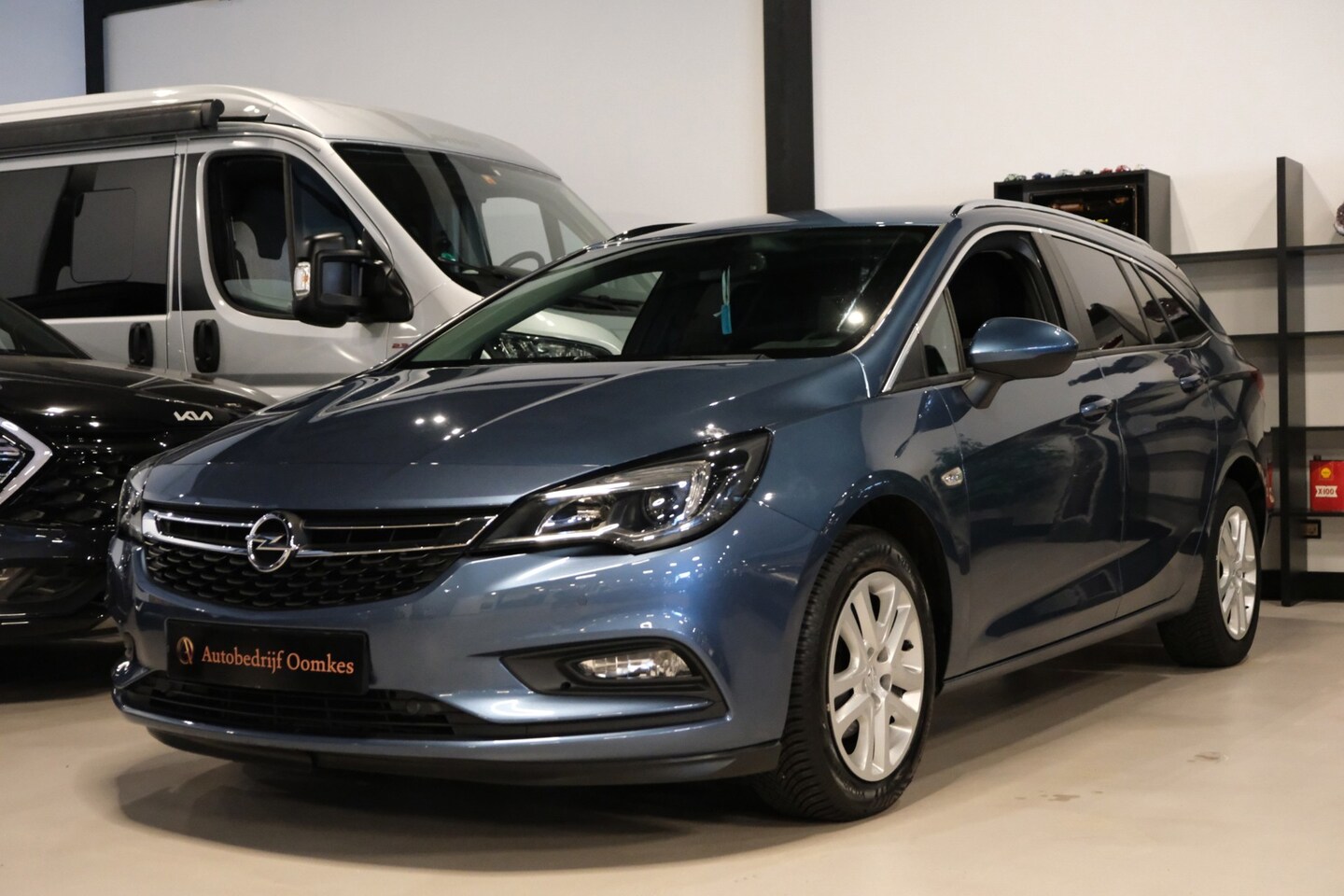 Opel Astra Sports Tourer - 1.4 Online Edition *150pk* |Slechts 108dkm| Navi/Camera/Trekhaak - AutoWereld.nl