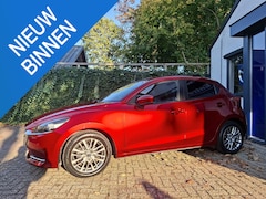 Mazda 2 - 2 1.5 Skyactiv-G Signature Aut. Trekhaak, 360° camera, ad. cruise