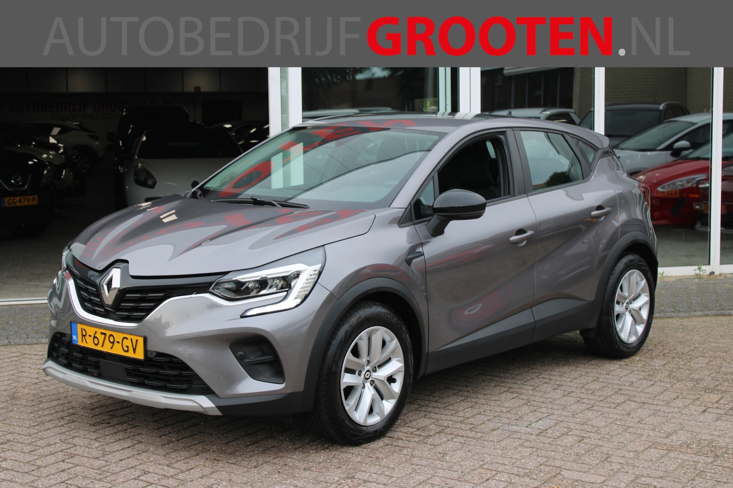 Renault Captur - 1.6 E-Tech Hybrid 145 ECC,TREKHAAK - AutoWereld.nl