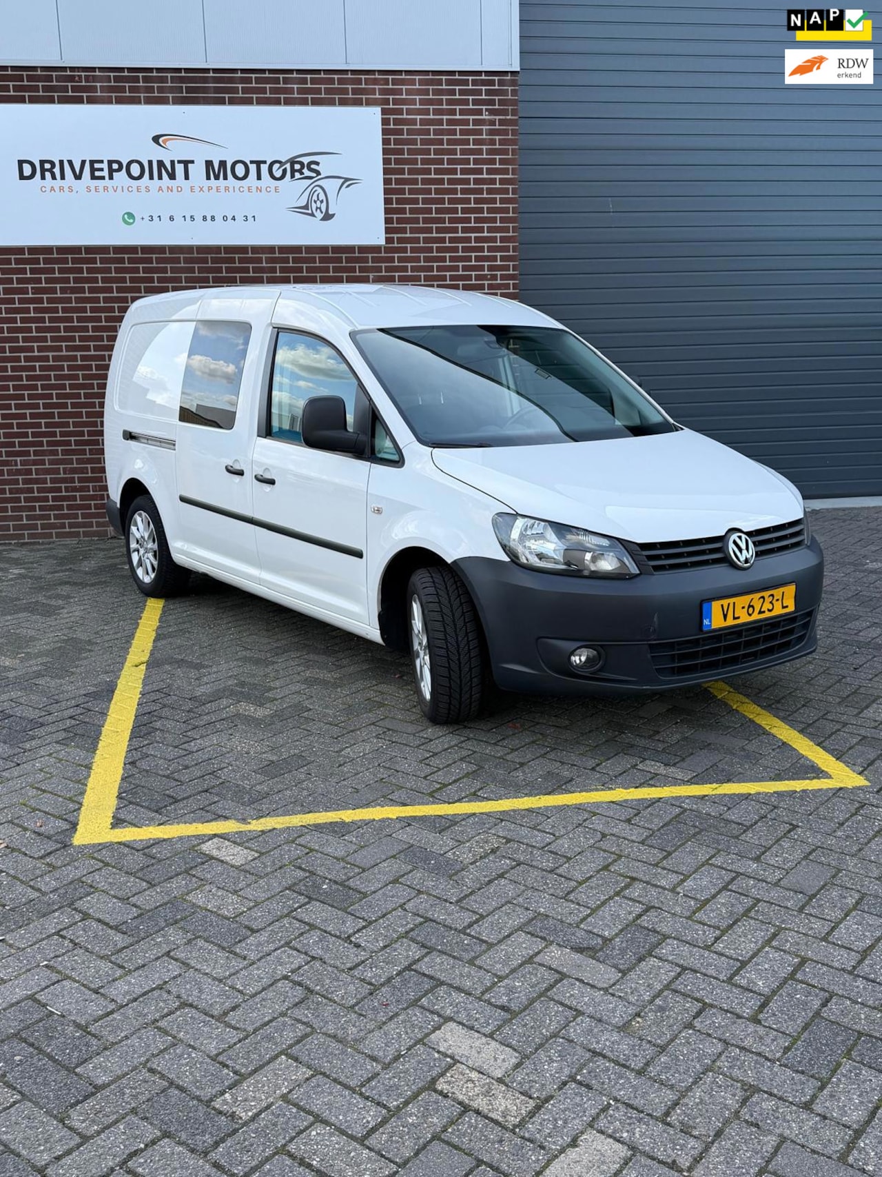 Volkswagen Caddy Maxi - 1.6 TDI BMT - AutoWereld.nl
