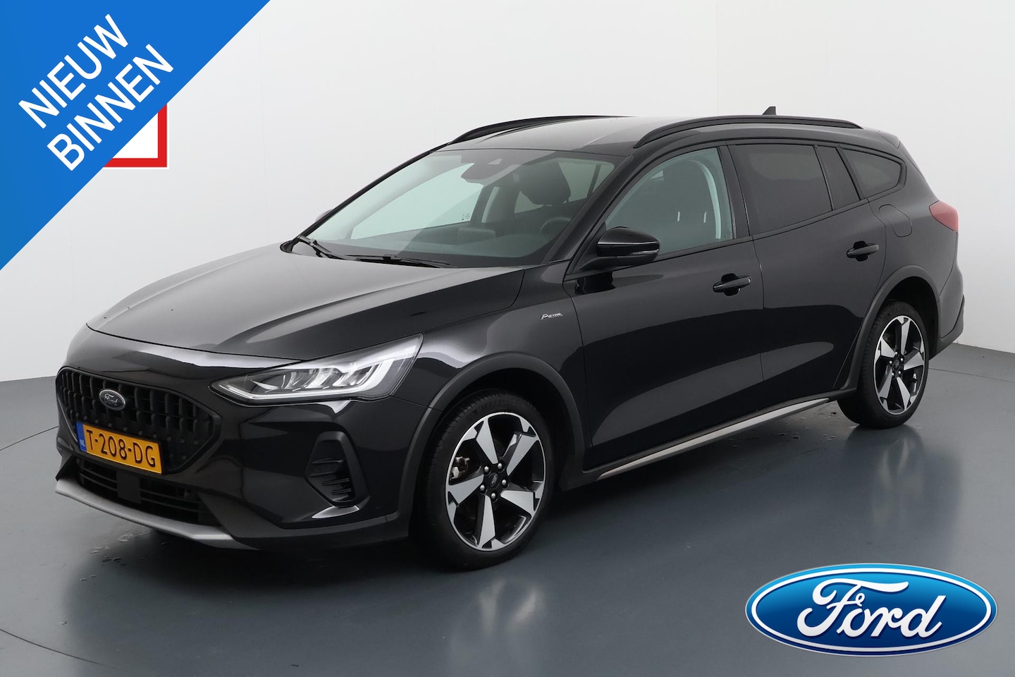 Ford Focus Wagon - 1.0 EcoBoost Hybrid Active Navi Winter pack Full LED Keyless Wagon Dealeronderhouden - AutoWereld.nl
