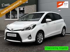 Toyota Yaris - 1.5 Full Hybrid Aspiration Navi Cruise Keyless Camera Automaat Clima