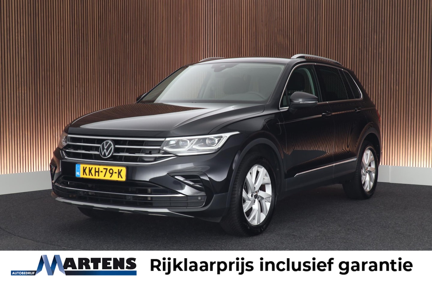 Volkswagen Tiguan - 1.4 TSI 245pk eHybrid Elegance Trekhaak Stuur+Stoelverw. Virtual Cockpit Navigatie - AutoWereld.nl