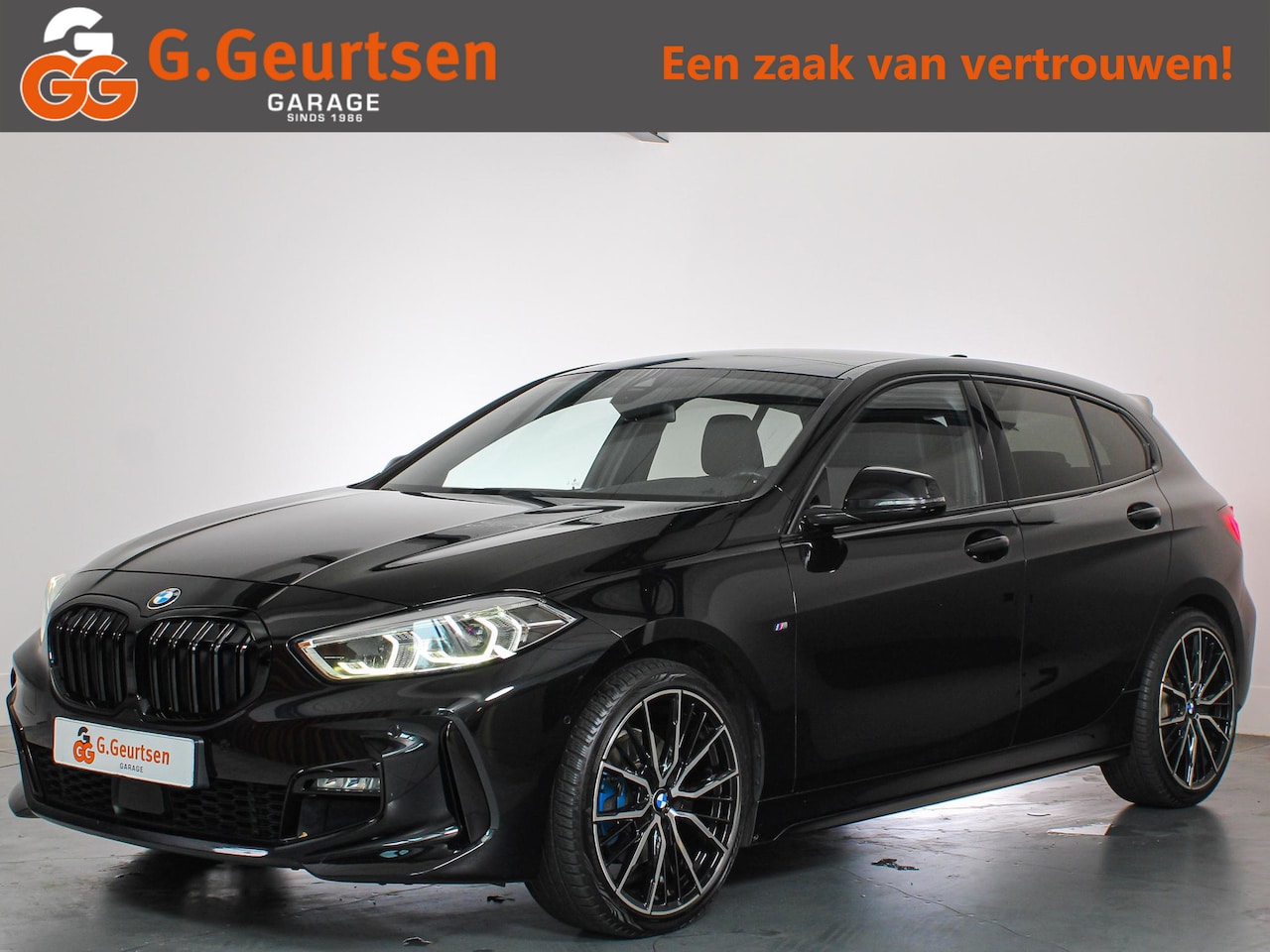 BMW 1-serie - 118d High Executive M-sport HUD, LED, Cruise Control, Camera, Stoelverwarming, - AutoWereld.nl