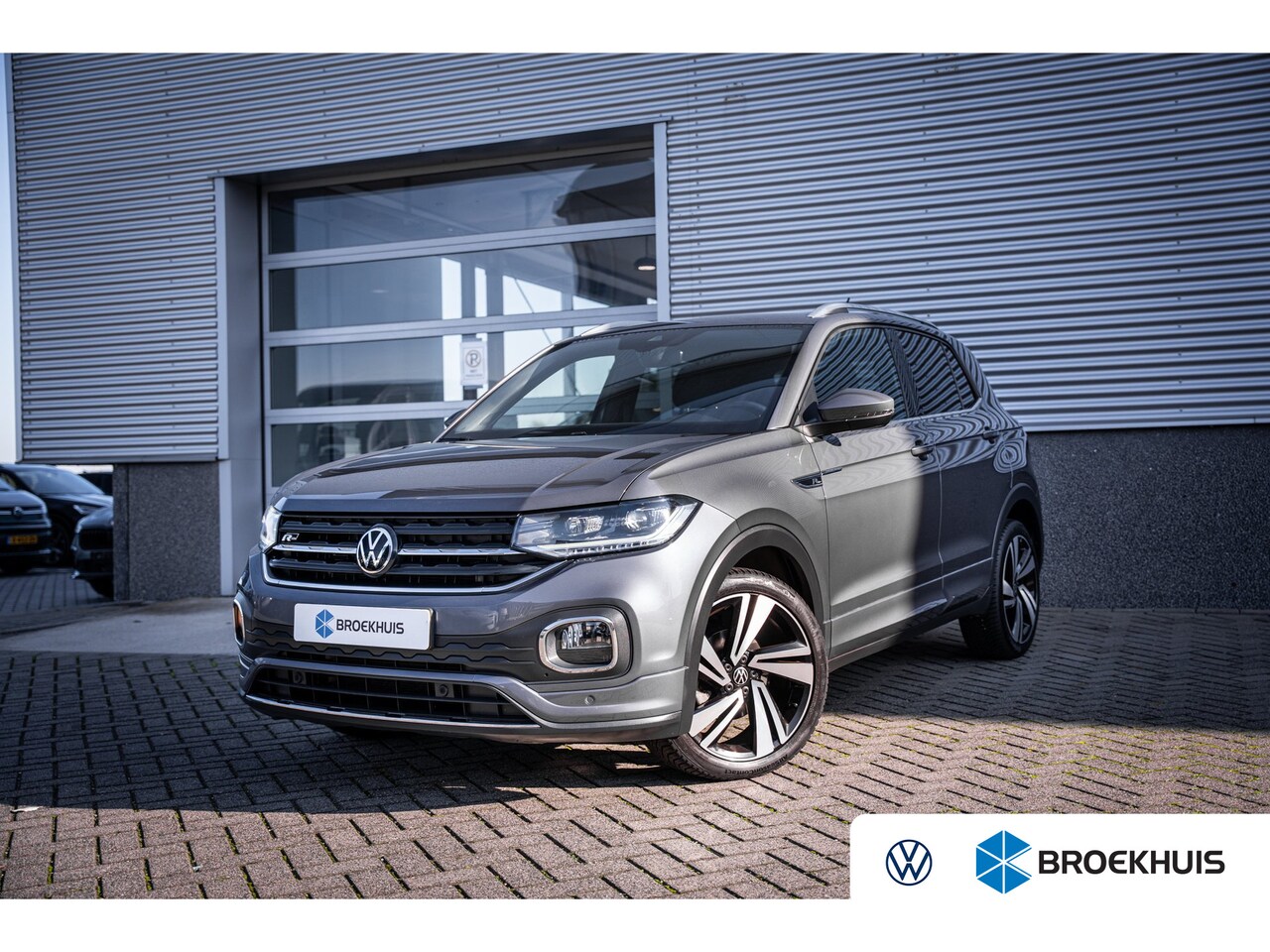 Volkswagen T-Cross - 1.0 TSI R-Line | Airco (automatisch) | Cruise control adaptief | LED koplampen - AutoWereld.nl