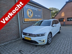 Volkswagen Passat Variant - 1.4 TSI GTE Connected Series Plus
