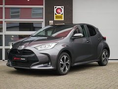 Toyota Yaris - 1.5 Hybrid Dynamic Dealer onderhouden| ACC