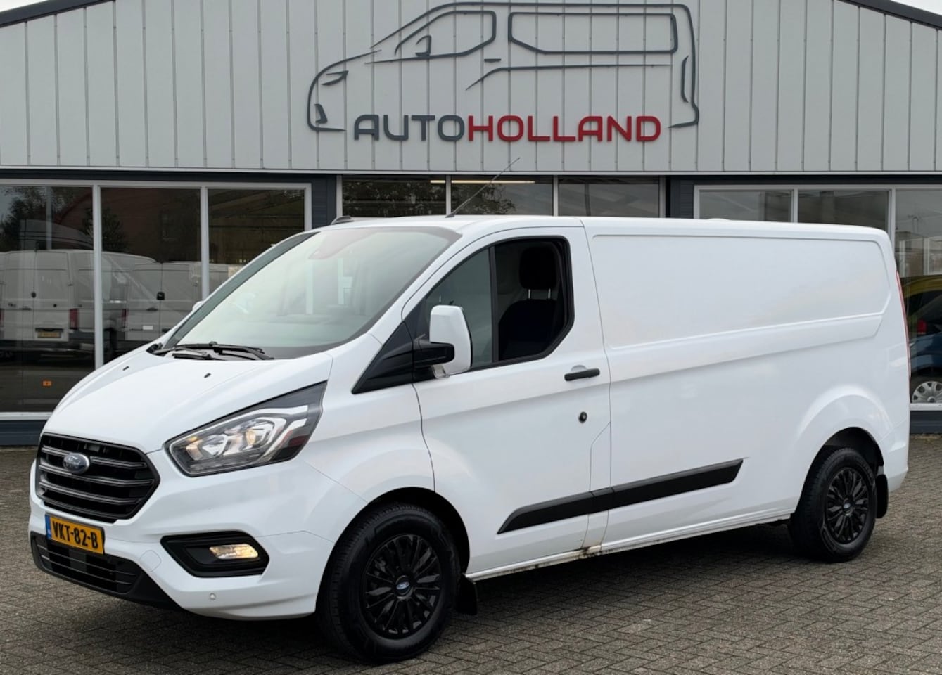 Ford Transit Custom - 2.0 TDCI 96KW 131PK L2H1 MHEV EURO 6 CAMERA/ AIRCO/ CRUISE CONTROL/ TREKHAAK/ 100% DEALERO - AutoWereld.nl