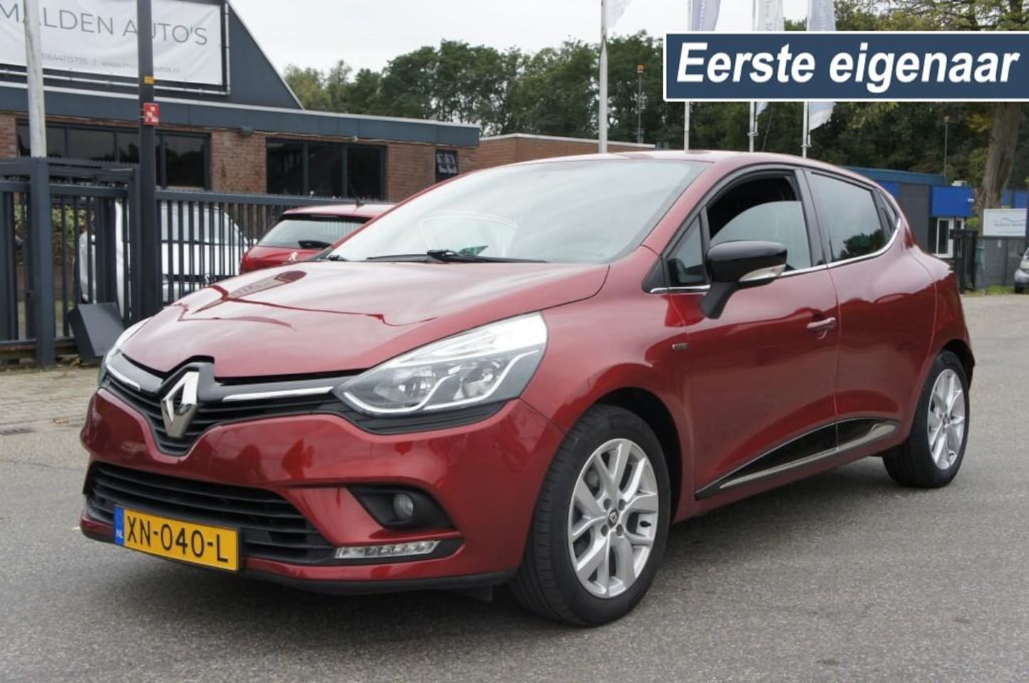 Renault Clio - 0.9 TCE LIMITED 1eEIG TREKH/NAVI/PDC//KEYLESS/CRUISE PERFECTE STAAT - AutoWereld.nl