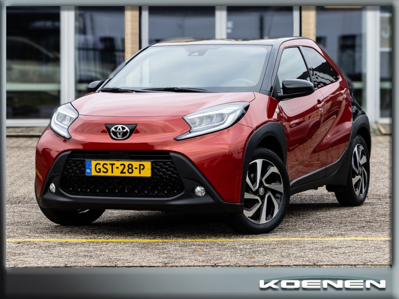 Toyota Aygo X - 1.0 VVT-I S-CVT PULSE Automaat, Zwart Dak - AutoWereld.nl