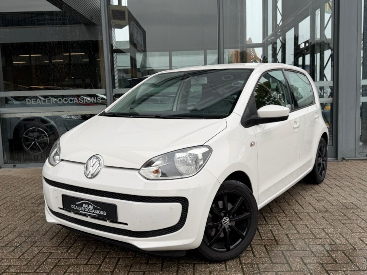 Volkswagen Up! - 1.0 MOVE UP! BLUEMOTION AIRCO LMV NAVI - AutoWereld.nl