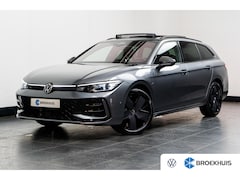 Volkswagen Passat Variant - 1.5 eHybrid 272 pk R-Line Edition | Achterstoelen verwarmd | Achteruitrijcamera | Elektris