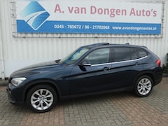 BMW X1 - XDRIVE28I High EXE, Automaat, Leer, Apple, Pano, Trhaak, Camera