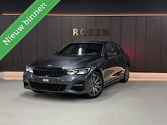 BMW 3-serie - 330e|M-SPORT|PANO|DEALER|HUD|SFEER|HK|LED|DODEHOEK
