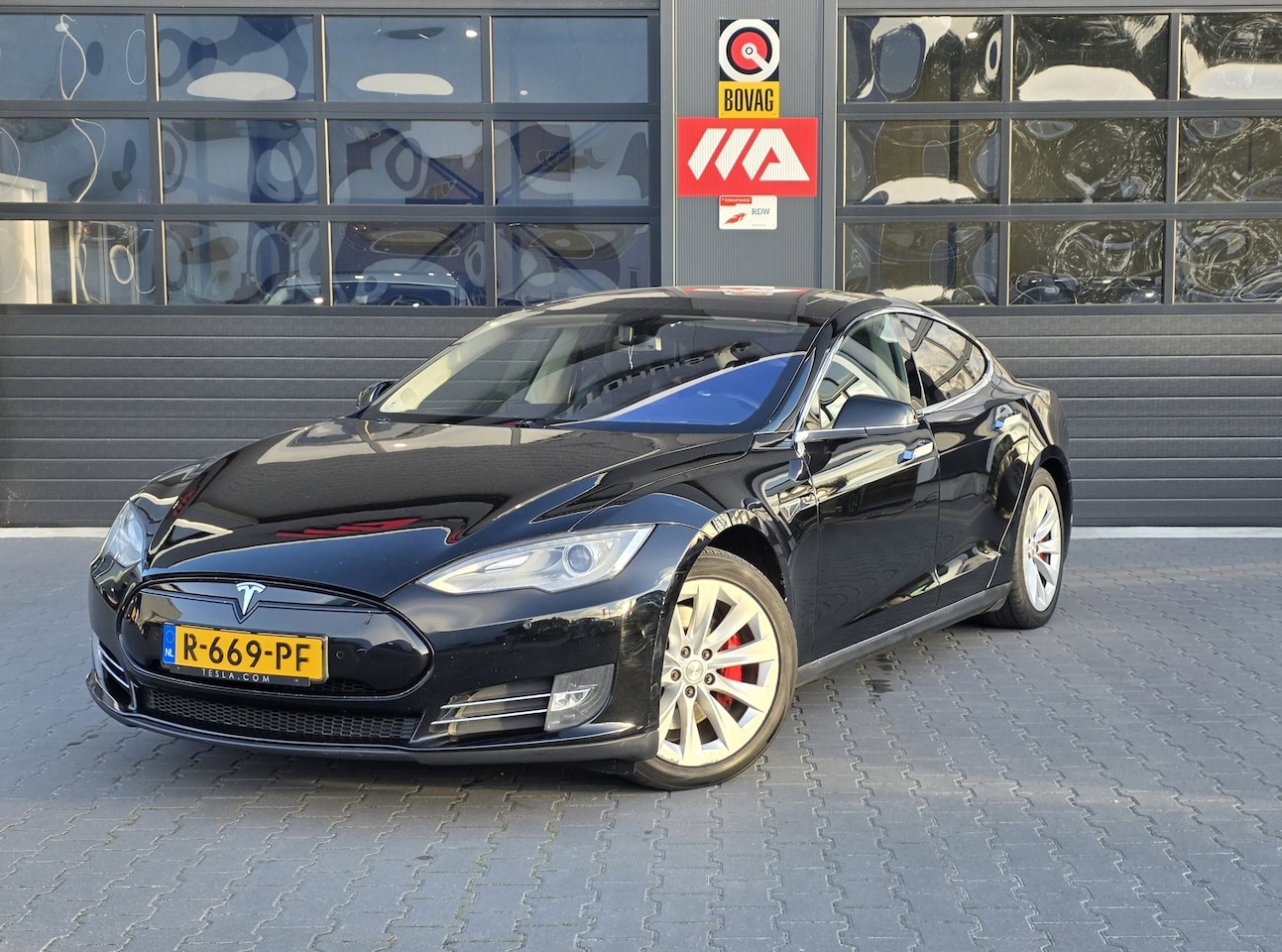 Tesla Model S - 85 Signature Performance | 7 PERSOONS | PANO | LEDER | CAMERA - AutoWereld.nl