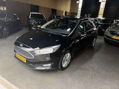 Ford Focus Wagon - 1.0 Lease Edition Gereviseerde Motor