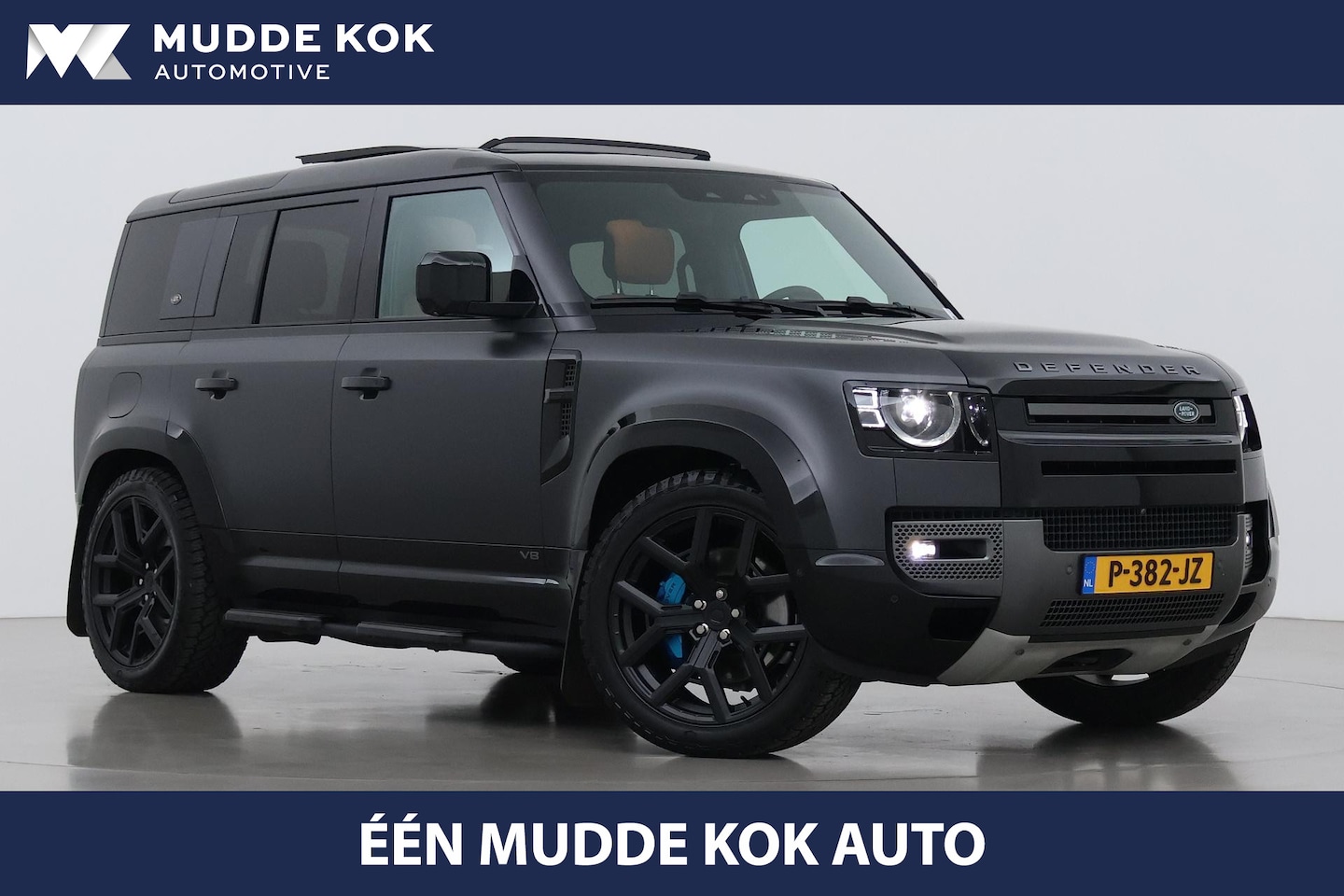 Land Rover Defender 110 - P525 Carpathian Edition | 5.0 V8 | URBAN | ClearSight | Trekhaak | Luchtvering | Stoelverw - AutoWereld.nl