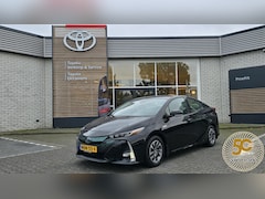 Toyota Prius - 1.8 Plug-in EXECUTIVE 5-ZITS JBL-AUDIO STOELVERW HEAD-UP BLIND SPOT 360° CAMERA NAVI 4S-BA