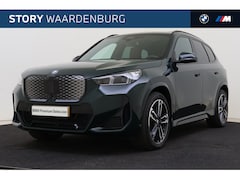 BMW iX1 - eDrive20 M Sport / Panoramadak / Sportstoelen / Comfort Access / Adaptieve LED / Head-Up /