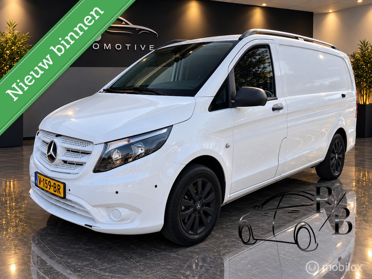 Mercedes-Benz Vito - Bestel 111 CDI Lang EXPORTKOOPJE AC PARK CRUISE - AutoWereld.nl
