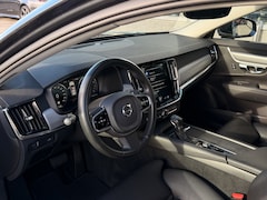 Volvo V90 - 2.0 T4 Momentum | Apple Carplay | ACC | Elek. Trekhaak | Stoel/Stuurverwarming | Achterban
