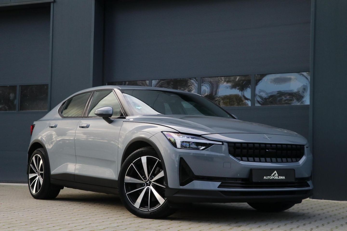 Polestar 2 - Long Range Dual Motor 78 kWh 409PK AppleCarplay Camera MemoryZetels Thundergrey 118000KM B - AutoWereld.nl
