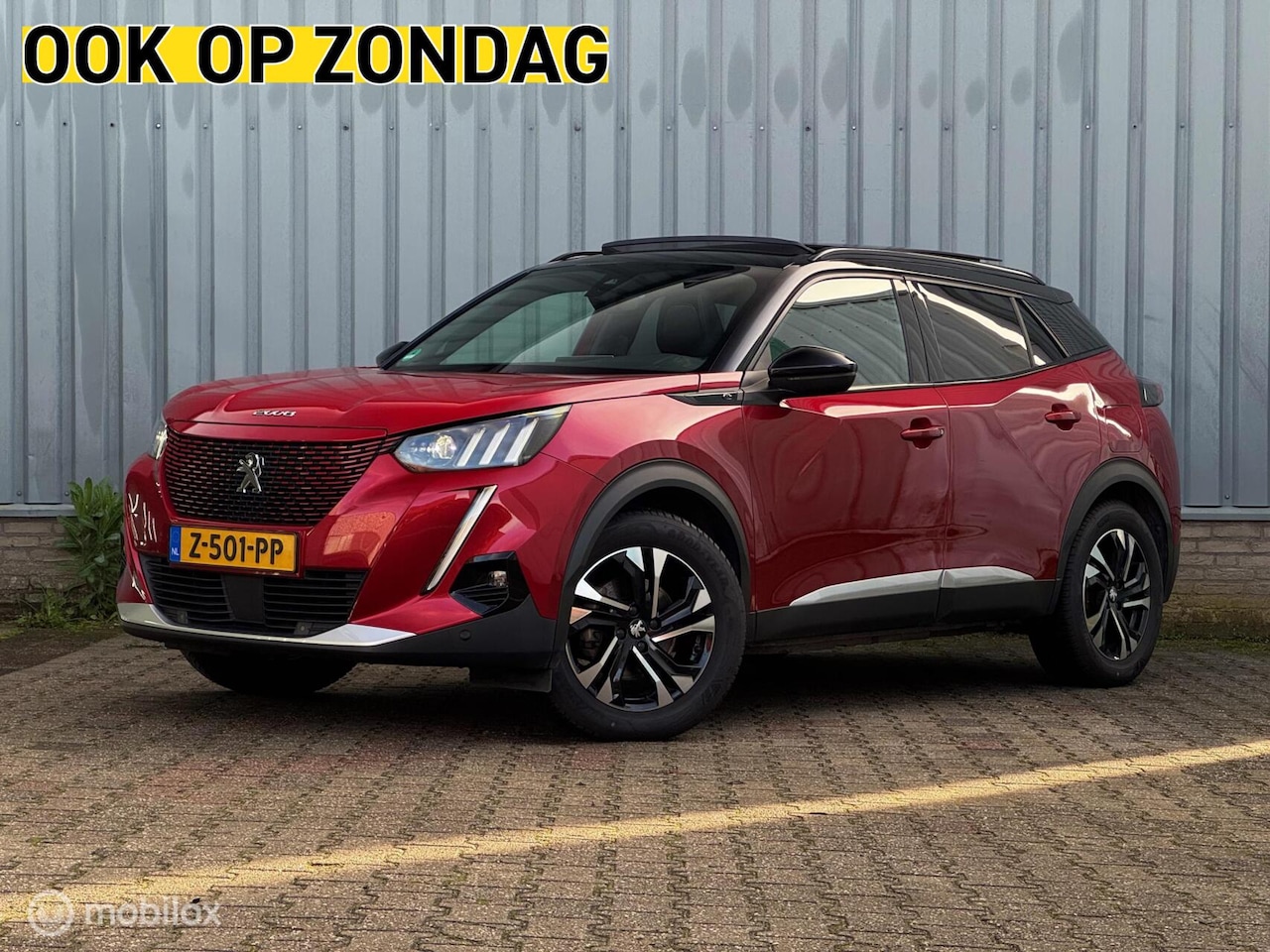 Peugeot e-2008 - EV GT | 50 kWh | 3D-Cockpit | Pano | LED - AutoWereld.nl