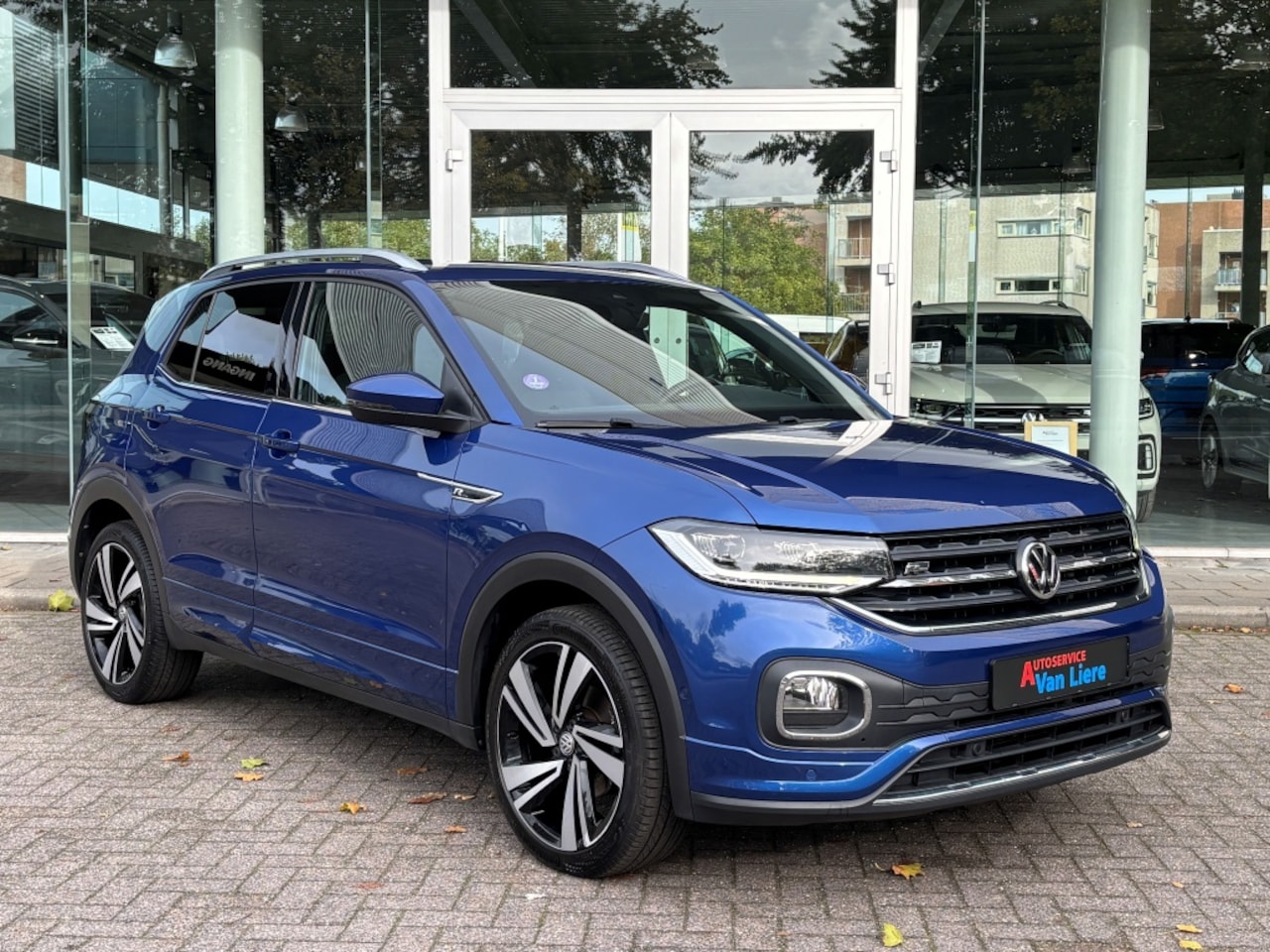Volkswagen T-Cross - 1.0 TSI 115pk 7-DSG R-Line| Dode Hoek| Navi| Climate| Rijklaarprijs incl garantie - AutoWereld.nl