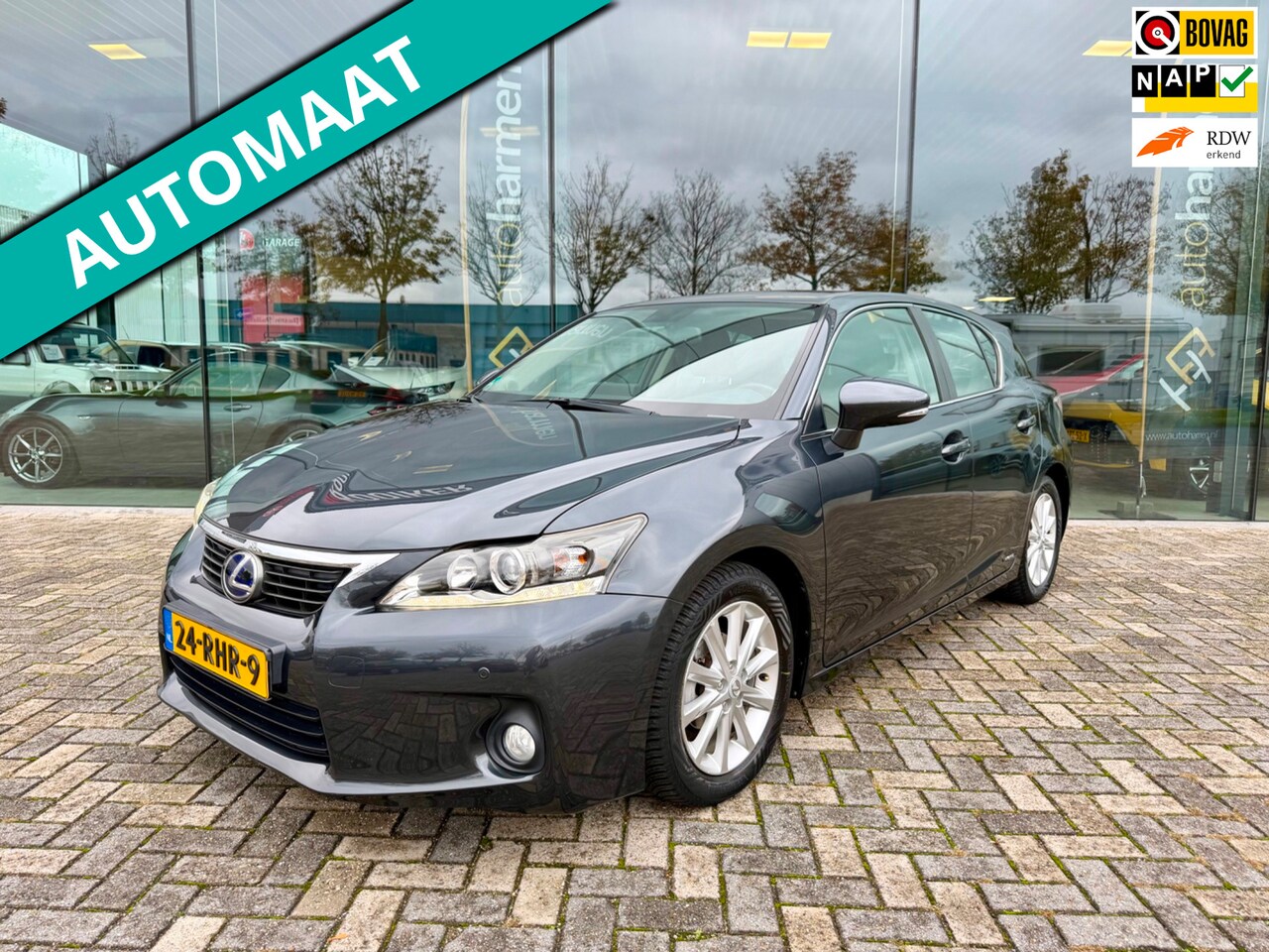 Lexus CT 200h - Hybrid, NAP, KeyLess, Navi, Camera, Bluetooth - AutoWereld.nl