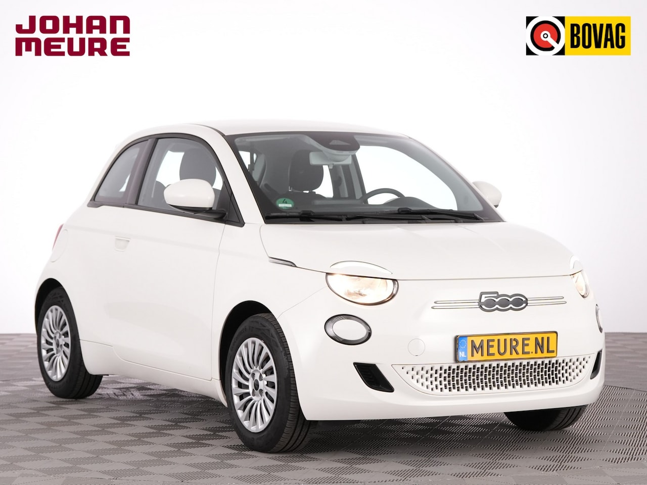 Fiat 500e - Urban 42 kWh | CARPLAY | AIRCO ! - AutoWereld.nl