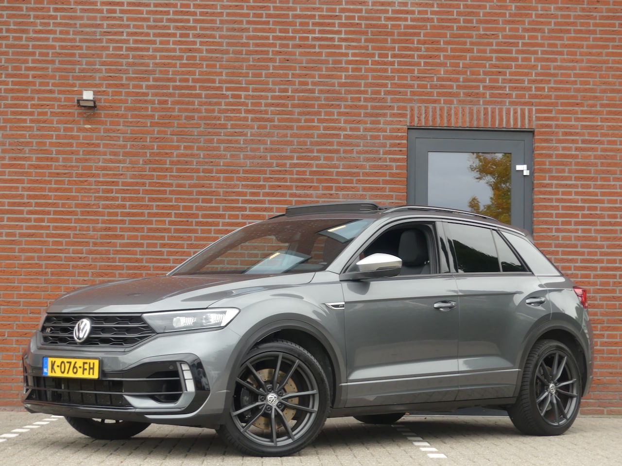 Volkswagen T-Roc - 2.0 TSI 4Motion R 2.0 TSI 4Motion R - AutoWereld.nl